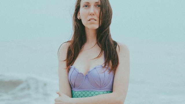 Harbor Light Demo 48